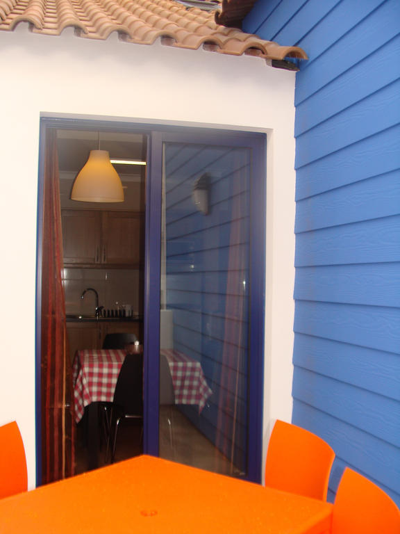 Apartamentos Kosmos Horta  Szoba fotó
