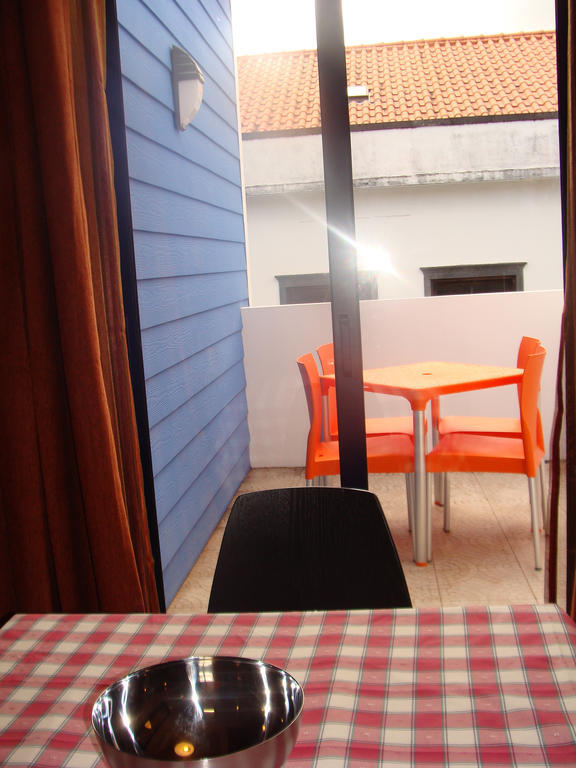 Apartamentos Kosmos Horta  Szoba fotó
