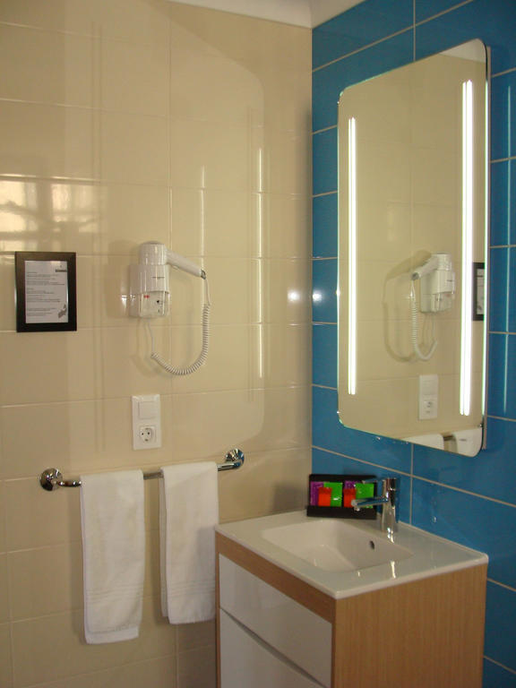 Apartamentos Kosmos Horta  Szoba fotó